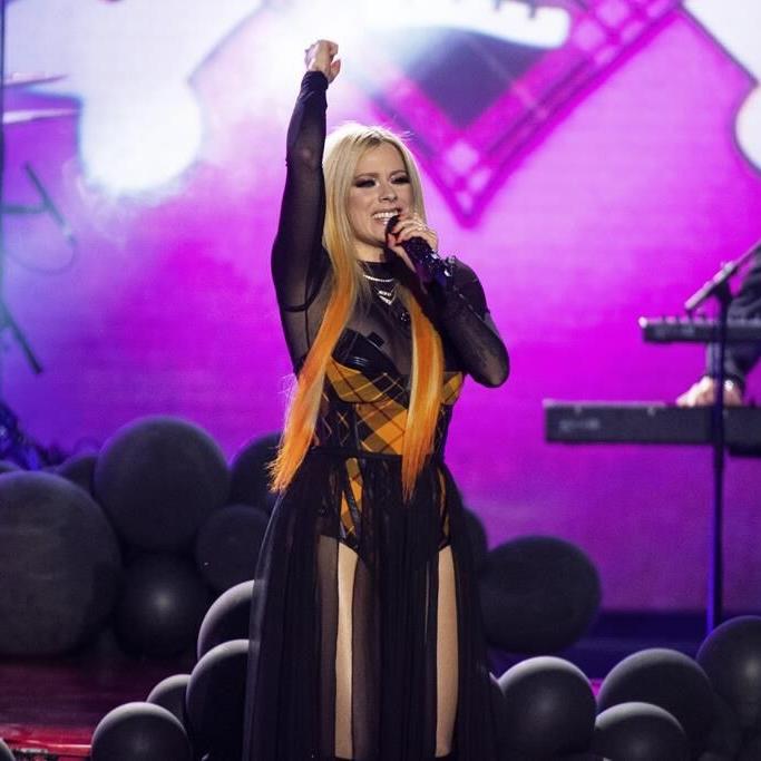 The Weeknd wins big at pre-telecast Junos, Arkells take sixth group of the year award